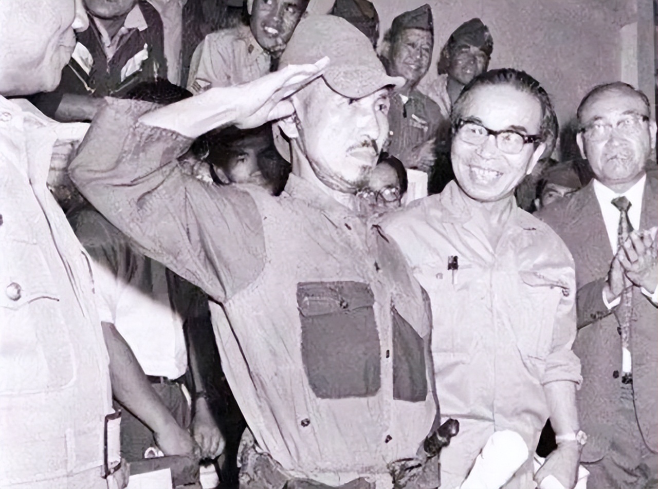 ���һ��Ͷ�����ձ��������˽�30����λ�ս��ֱ��1974���Ͷ��