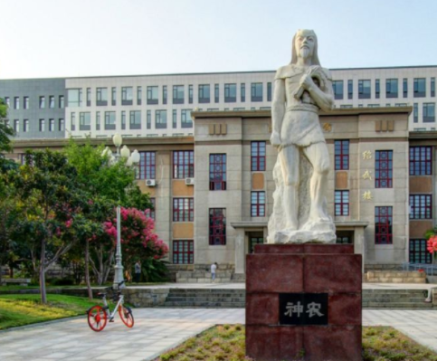 山东这所大学曾排名第四，深受高考学生青睐，如今却有点冷清