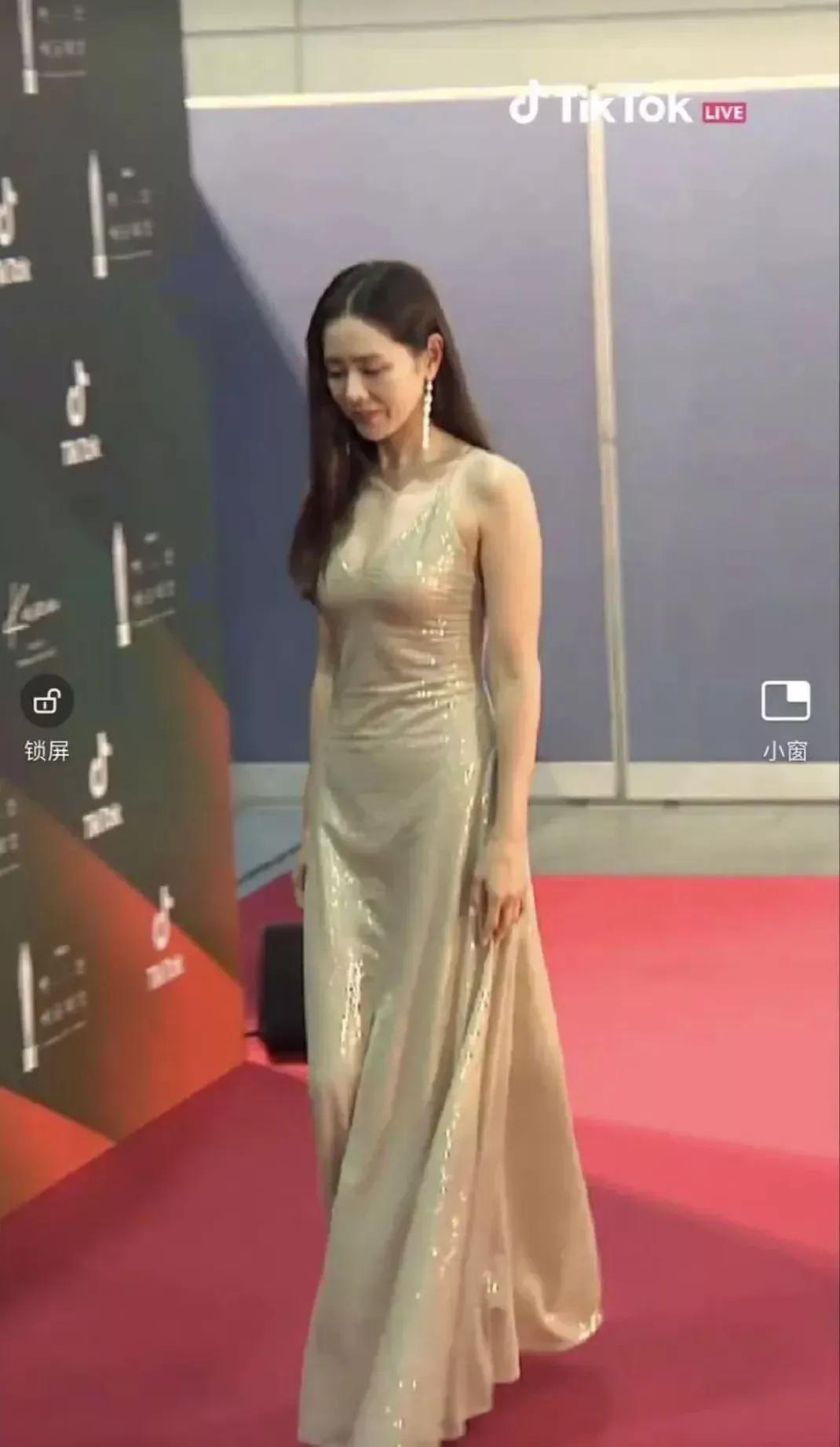 女神孙艺珍怀孕了，恭喜她