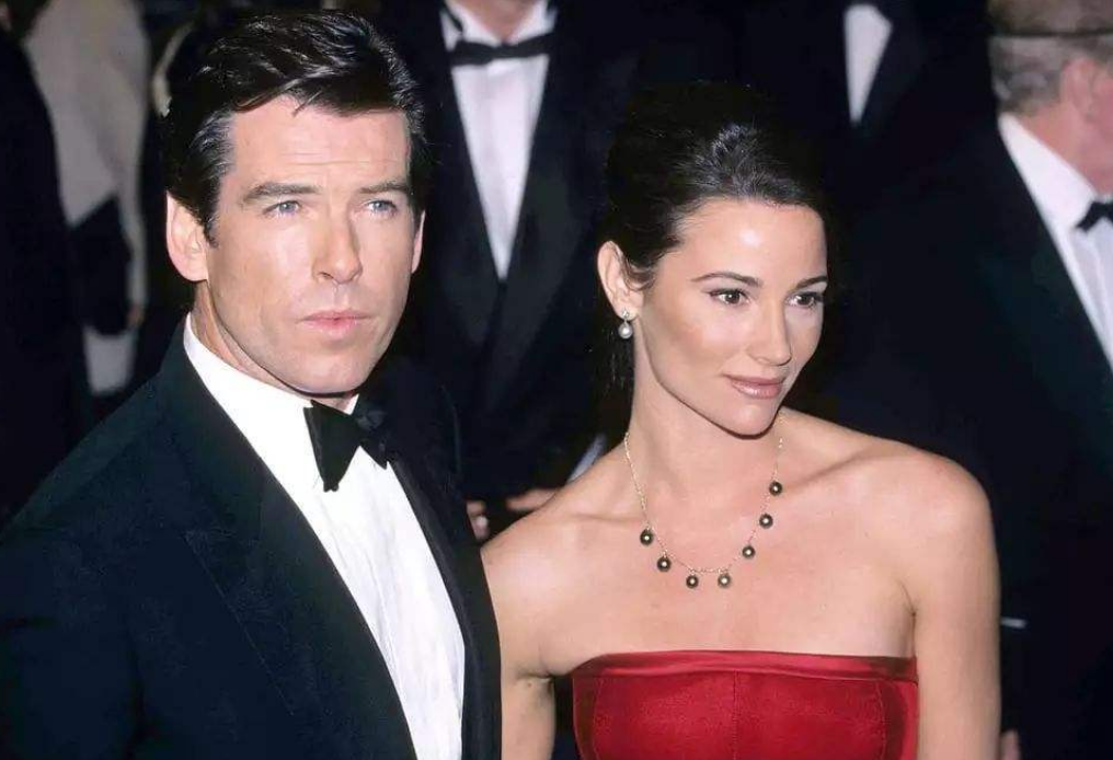 宠妻28年，宠到260多斤，“最帅007”布鲁斯南：再提减肥就离婚