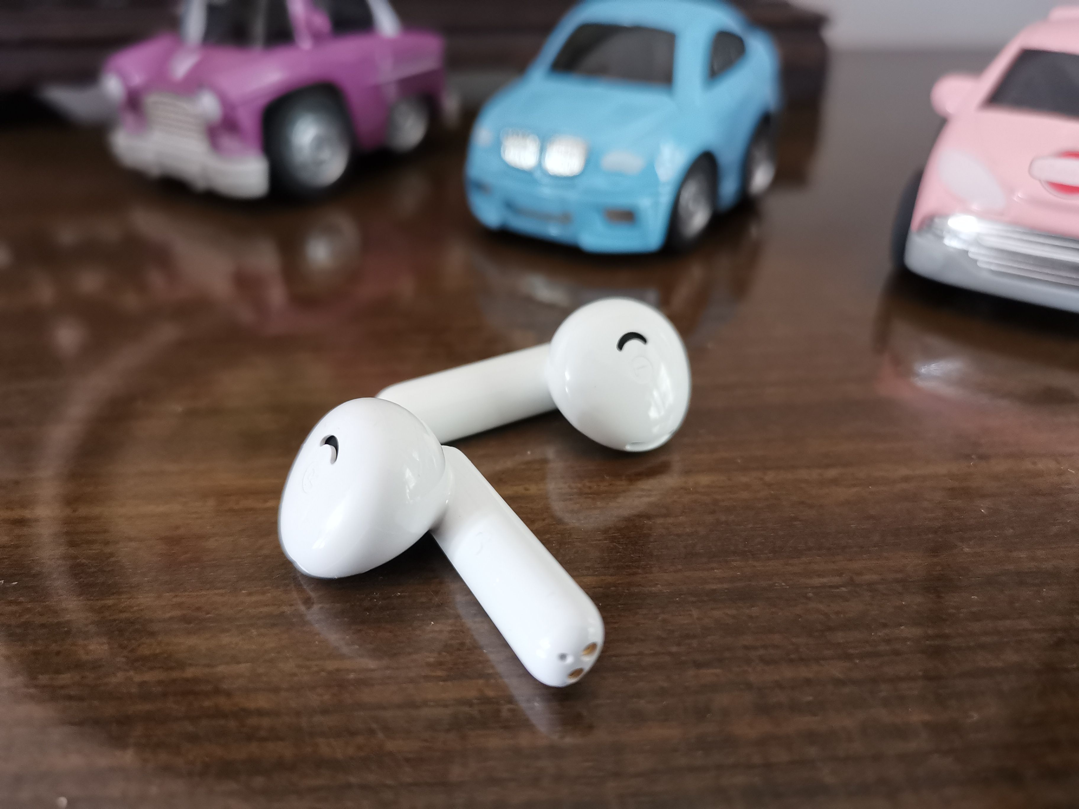 100多元只能买个好看？GIEC CandyPods真无线蓝牙耳机体验