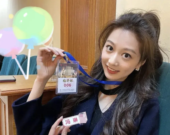 “中传学霸”校花冯琳，被复旦大学保研，复试成绩单已出炉