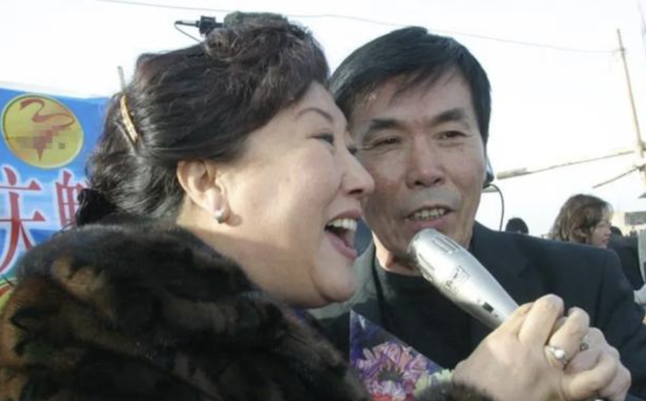 高秀敏为了和何庆魁在一起,不惜和李云启离婚,而何庆魁没能离婚,却"抛