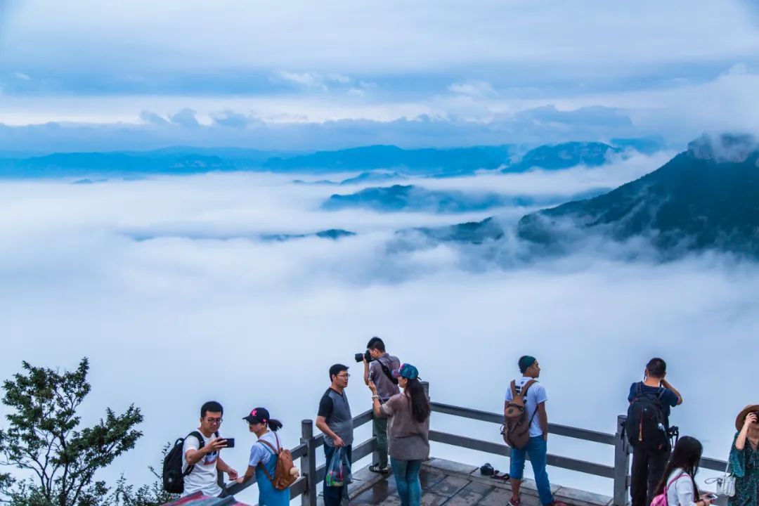 美爆了！这个夏天云台山云海频现迎颜值巅峰