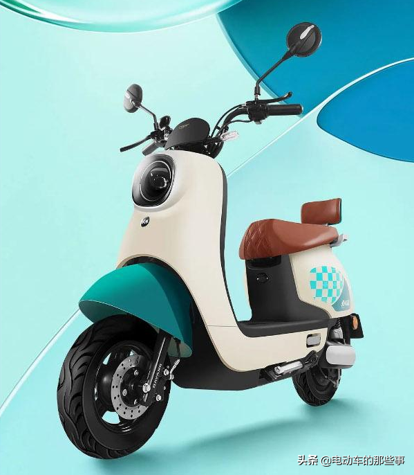 2款高续航电动车来了，百公里不用充电，动力强悍，享受驾驶乐趣