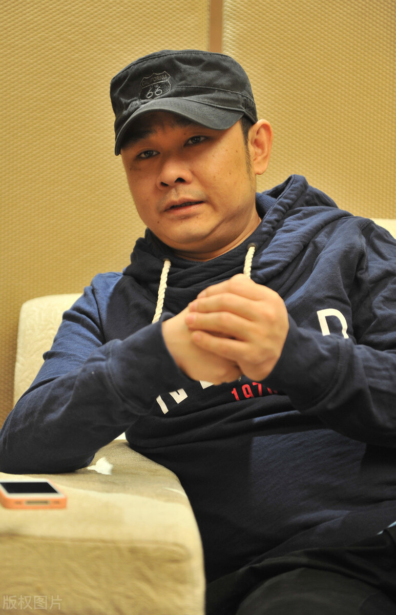 出道即巅峰的10位艺人，有人如今依旧风光，有人却早已经销声匿迹