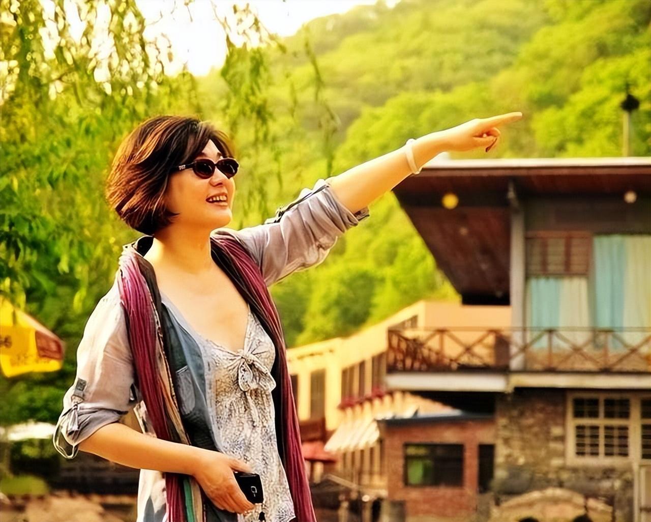 型男石凉,意外成演员,与丛珊离婚孩子带的很好