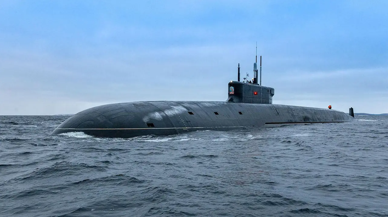 俄罗斯北风之神核潜艇,2分钟发射96枚核弹头