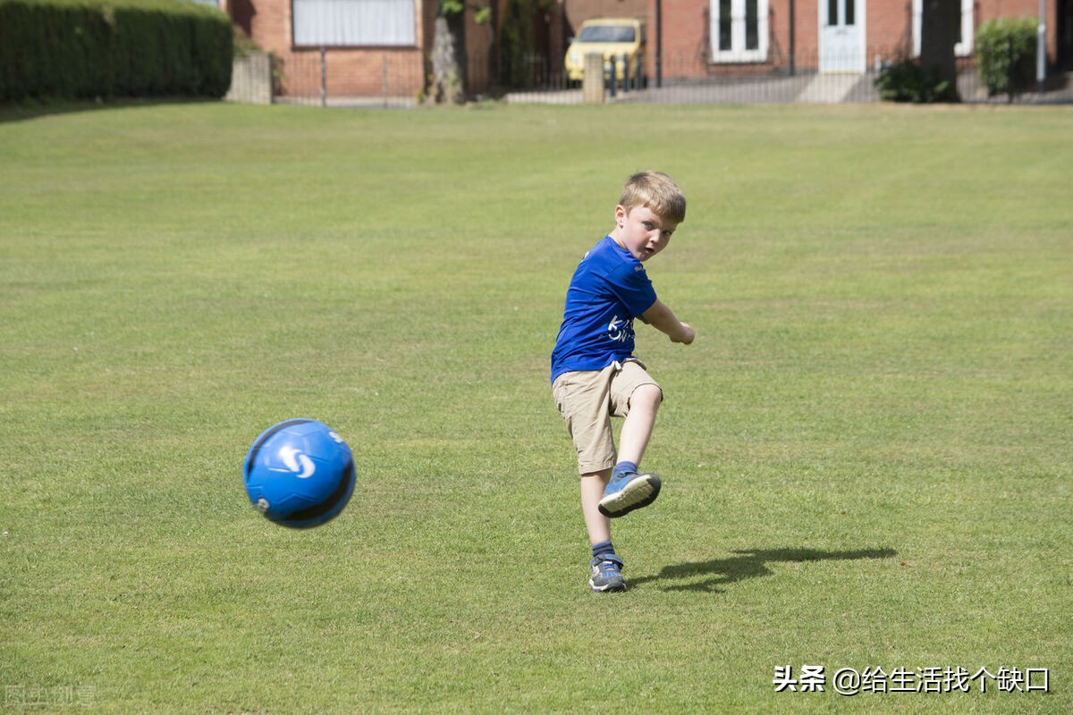 “老师，我对她有好感！”你能相信三年级的小男生会说这句话吗？