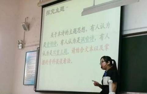 高考满分作文《酒》，全篇没有一个“酒”字，却能令人沉醉其中