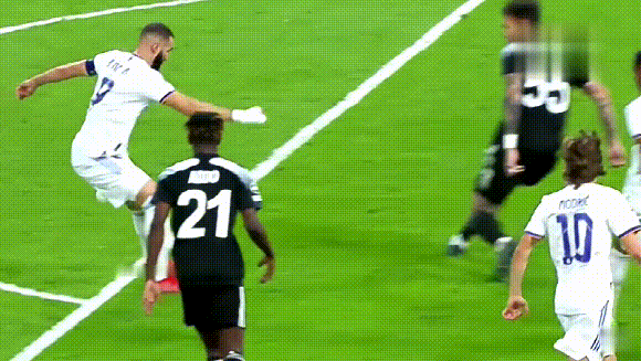 卡里乌斯本泽马（人们都在变老，为何本泽马却在“逆生长”？）