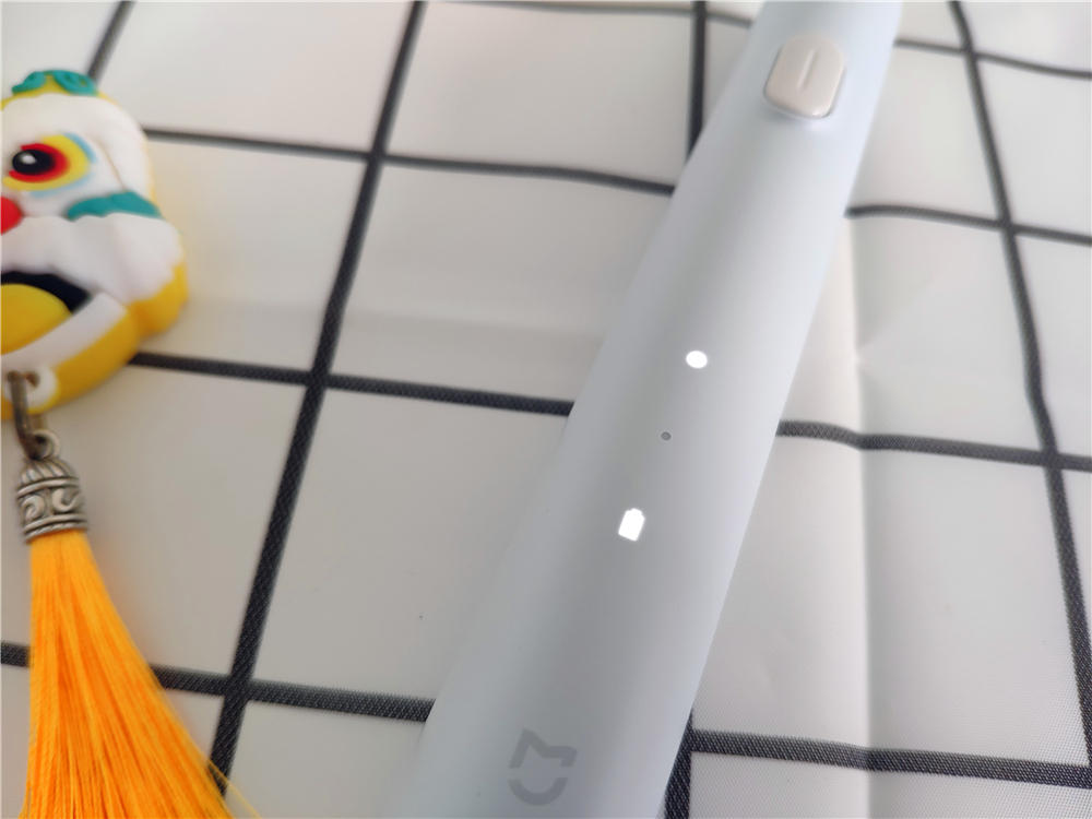 米家声波电动牙刷T200——磁悬浮马达，全效护龈，深度洁齿