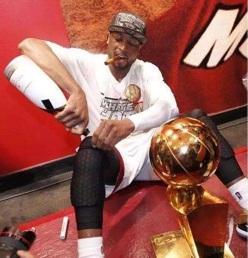 曾遭跟腱撕裂（NBA遭遇跟腱撕裂的八位球星，谁受伤前后差距变化最大？）-趣拿体育