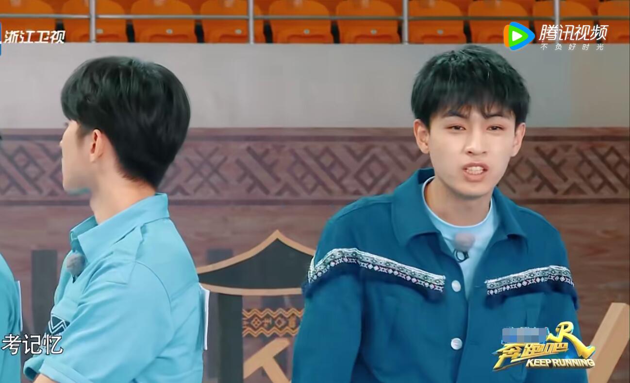 蔡徐坤的“蠢萌”，秦霄贤的“不自知”，让这期《跑男》彻底封神