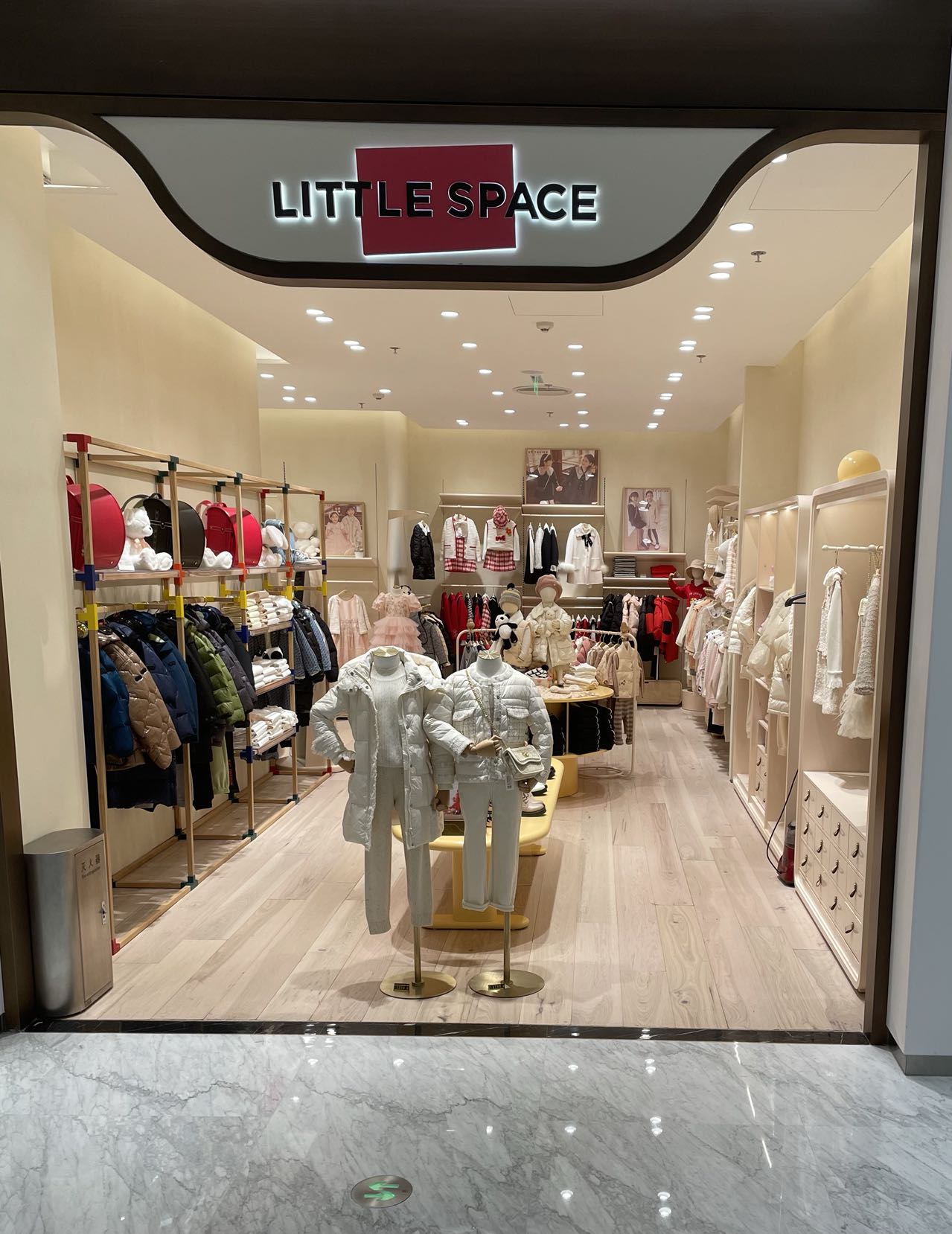 华丽探店｜北京SKP五层大升级，从中我们发现了两个热门趋势