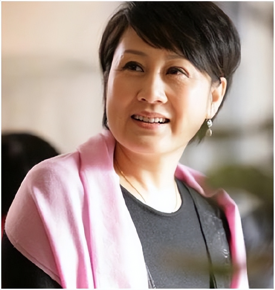 张建全,娶女演员张凯丽,把妻子当作宝,婚后生一女幸福甜蜜