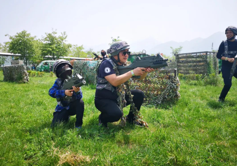 西安哪里有耍娃的地方(西安周边游 | 市区出发约1小时，打卡猛玛亲子园踏青遛娃非常可)