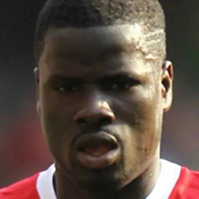 西甲埃莫森是哪里人（《足坛百家姓》之“埃”家军最佳阵容）