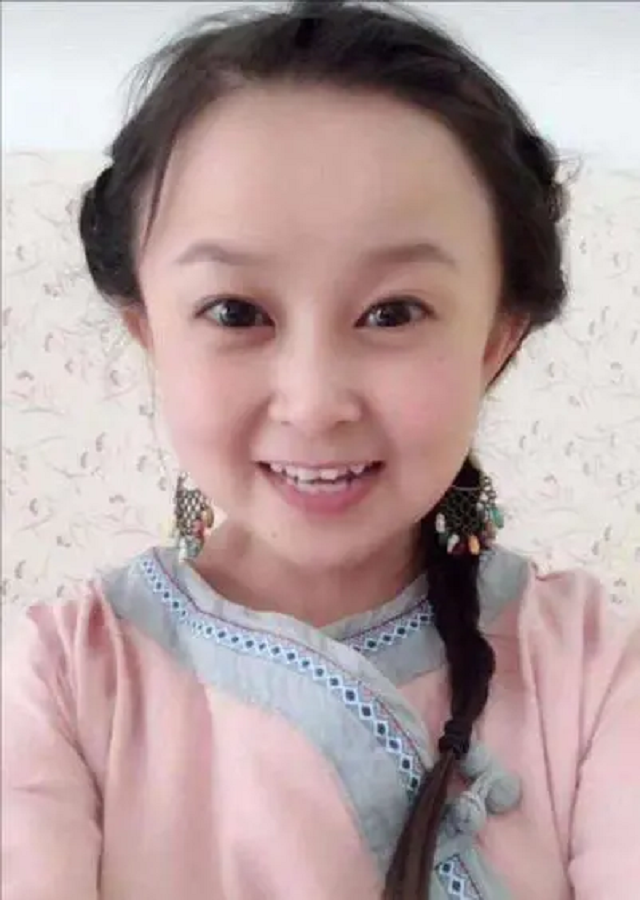 袖珍人朱洁怀孕图片6(对不起) - 赤虎壹号