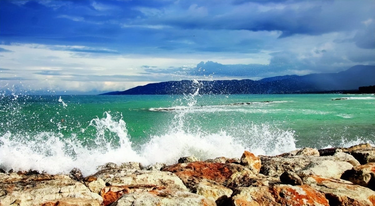 宇宙中是否有“第五种力”？物理学家正在探寻中