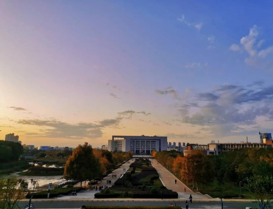 武汉纺织大学怎么样（再见）
