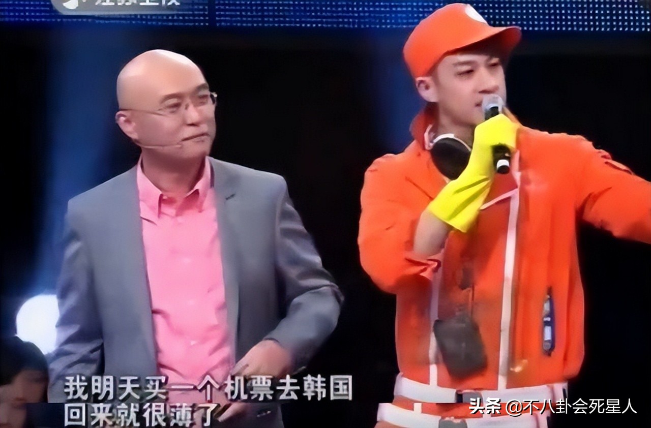 厚嘴唇、大鼻孔、长方脸，这7位男星看似很帅，实则奇怪