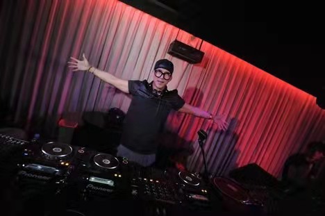 大S具俊晔结婚，女方离婚106天突然报喜，闪婚背后原因不简单