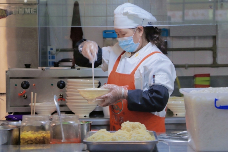 共同抗疫·各司其职 | 清明节假期的贵大人