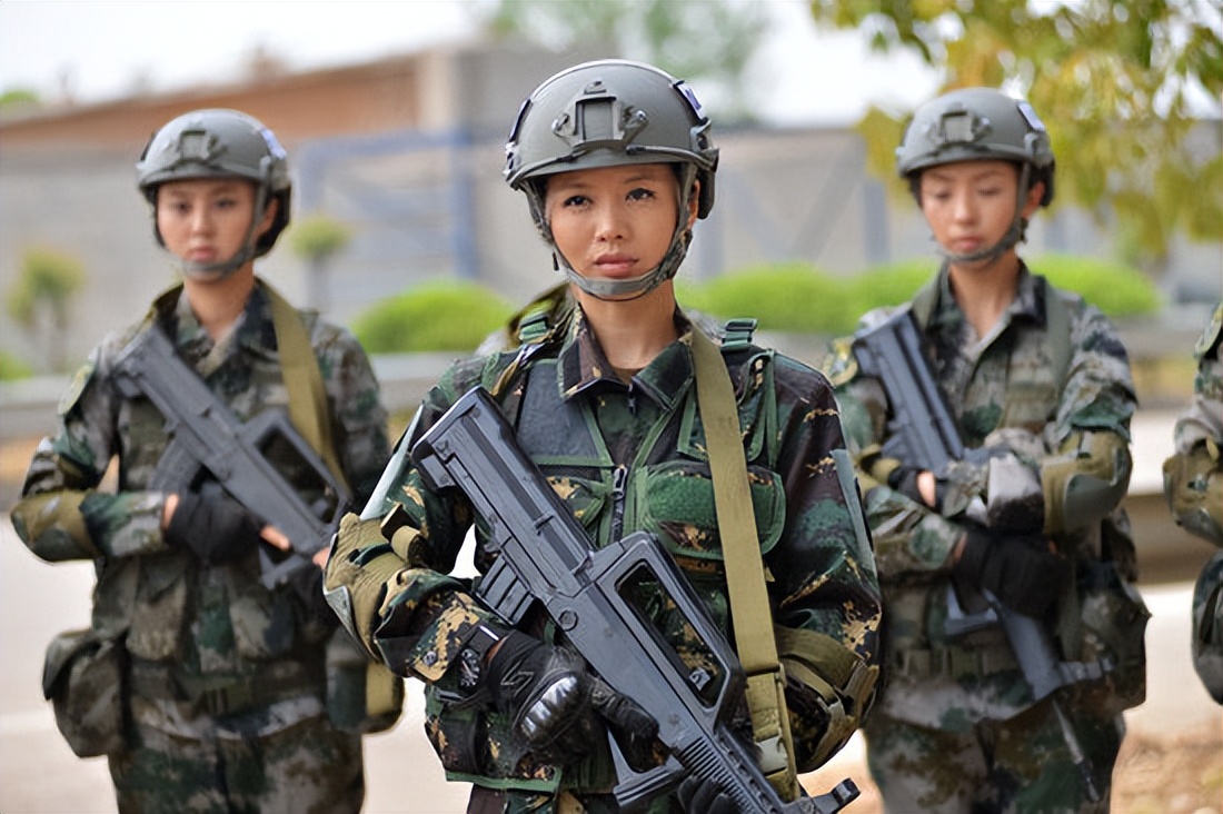 特种兵之女兵王图片