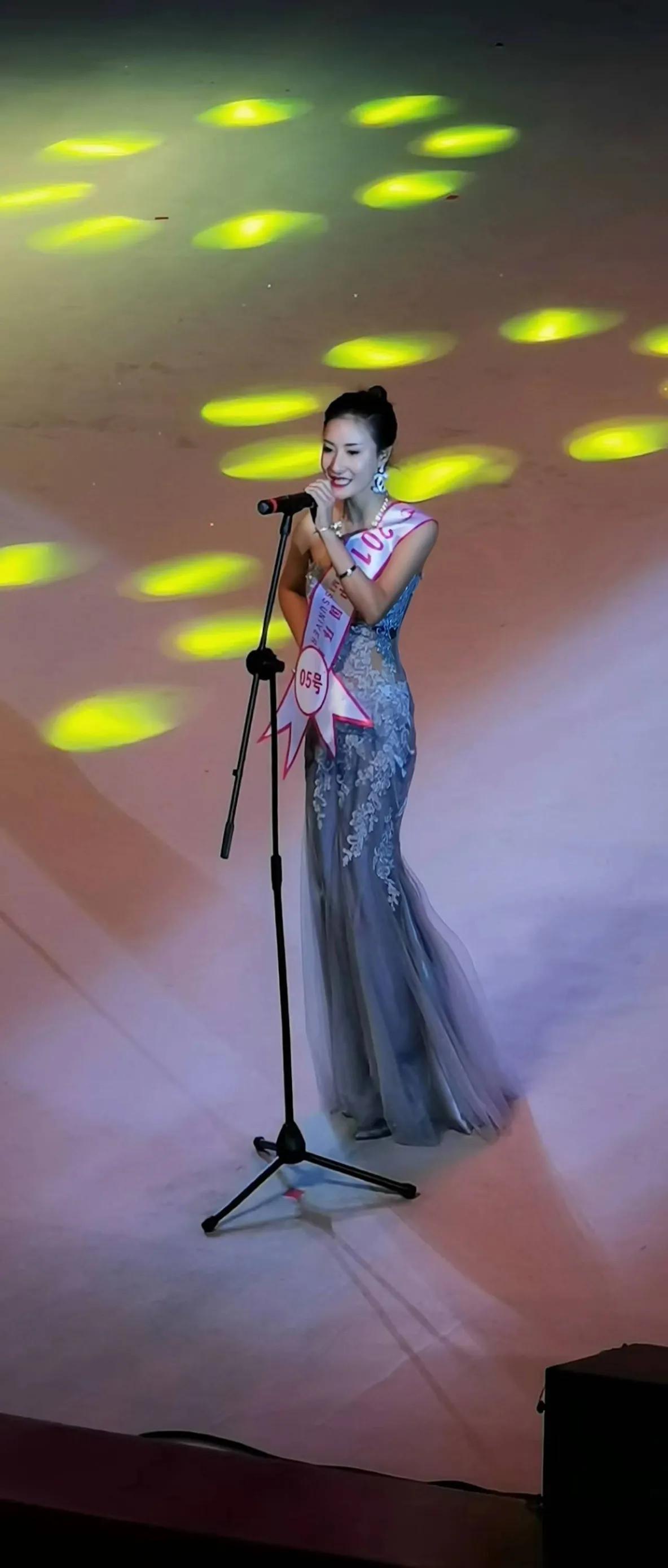 徐菁模特演员获“环球小姐广东半决赛冠军，总决赛5强…”