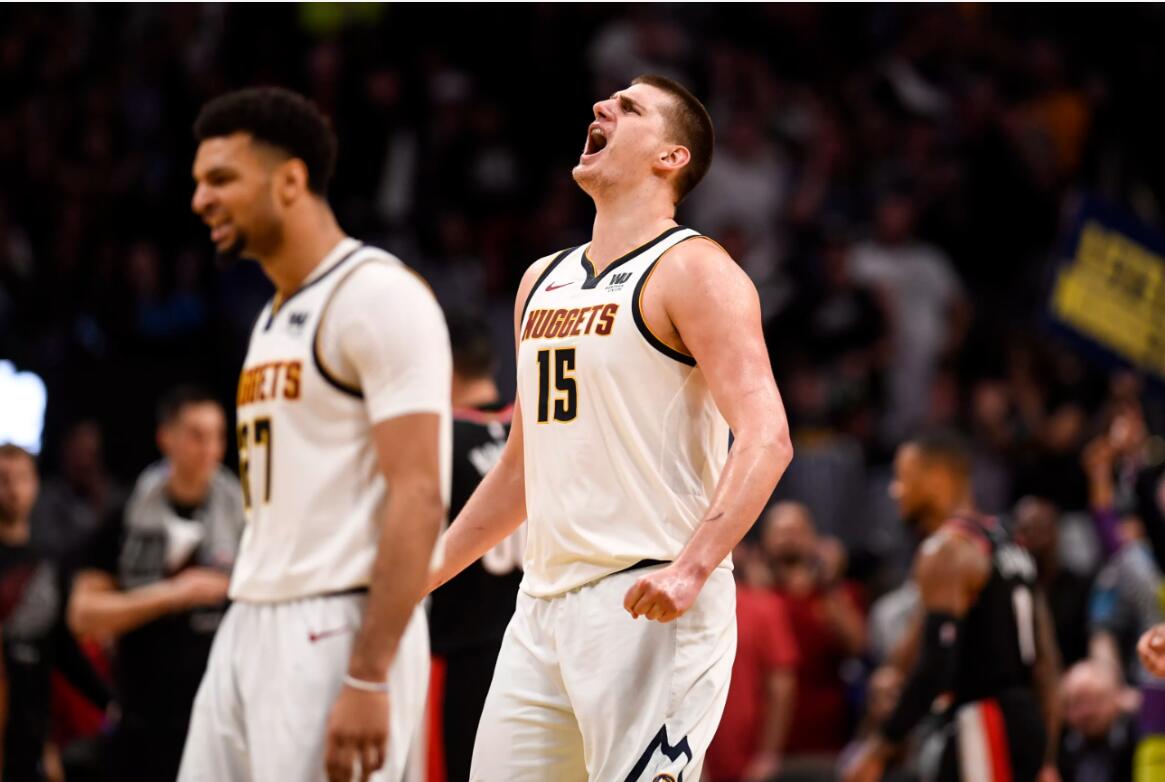 美国篮球比赛的比分是多少（4：1！掘金队史首个NBA总冠军诞生，约基奇28分，小波特16分）