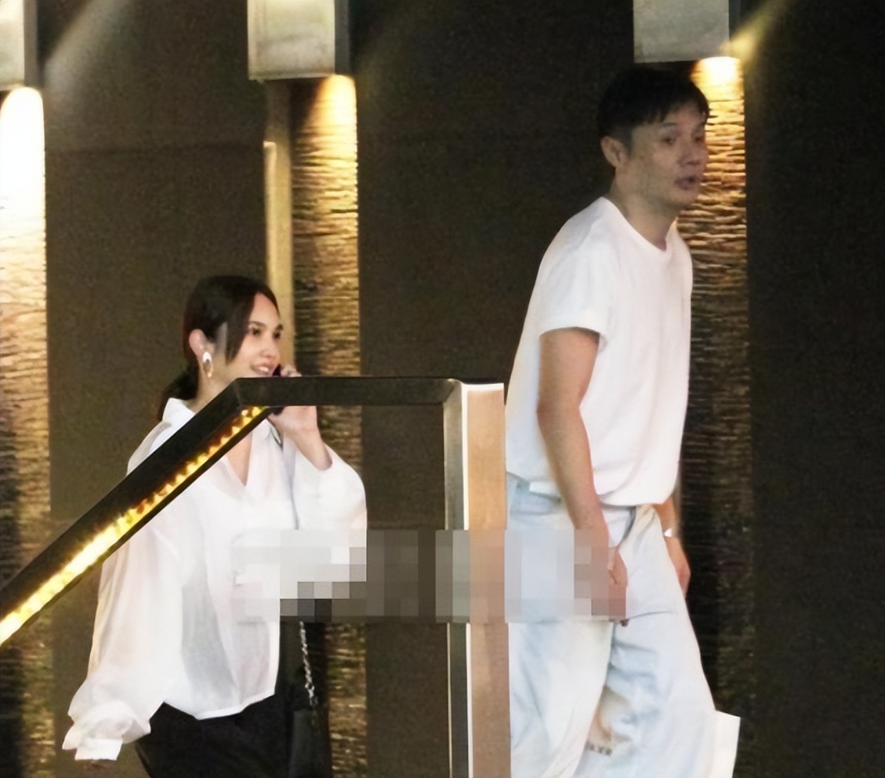 杨丞琳李荣浩再传离婚，两天前还在秀恩爱，女方4字回应怒怼网友