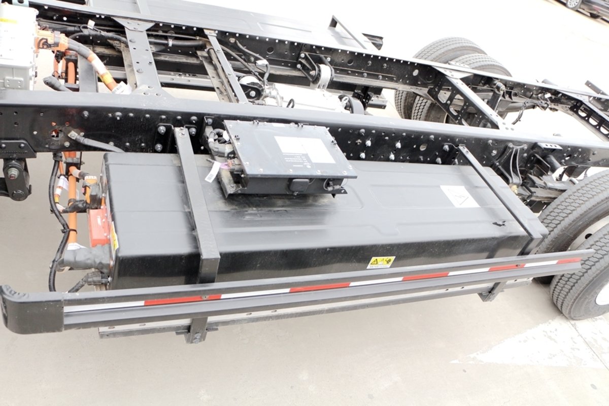 油车在短时间内到底会不会被淘汰？