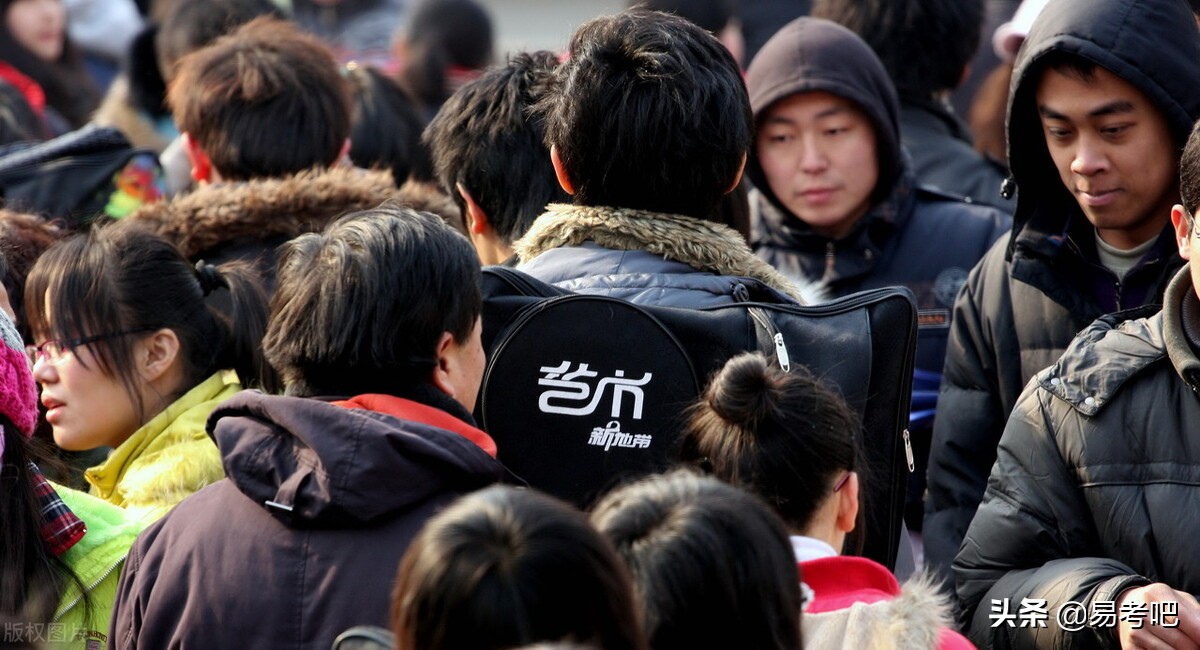 往届高考成绩怎么查（艺考录取什么时候知道）