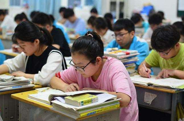 北京一所小众院校，别看知名度不是很高，毕业生常悄悄捧上铁饭碗