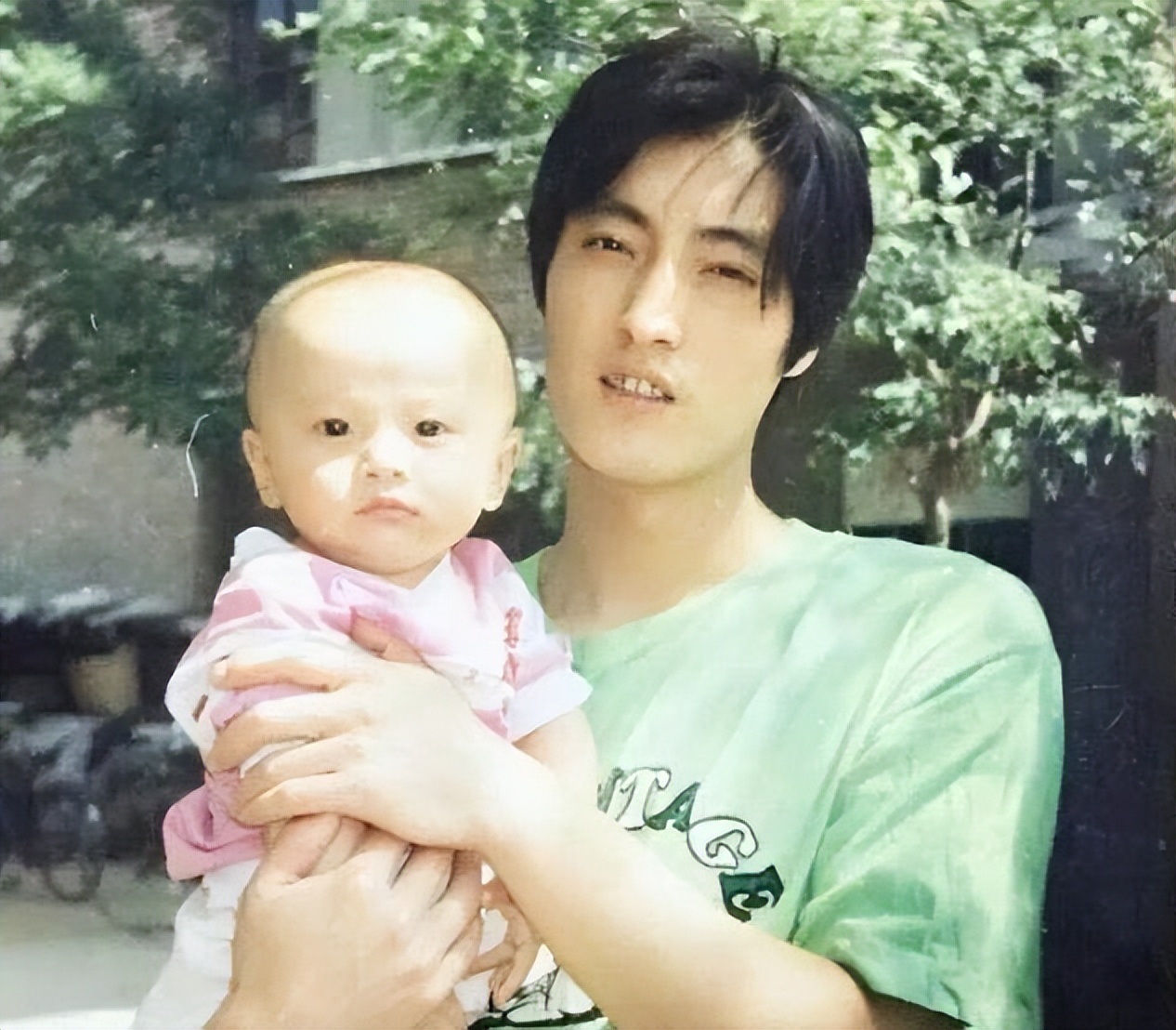 林更新：王思聪的铁哥们，九亿少女的梦，34岁仍未婚