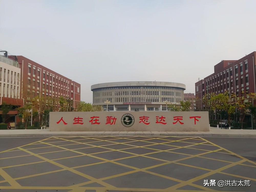 历城第二中学：2021年第38届全国物理奥林匹克，再次无缘金牌