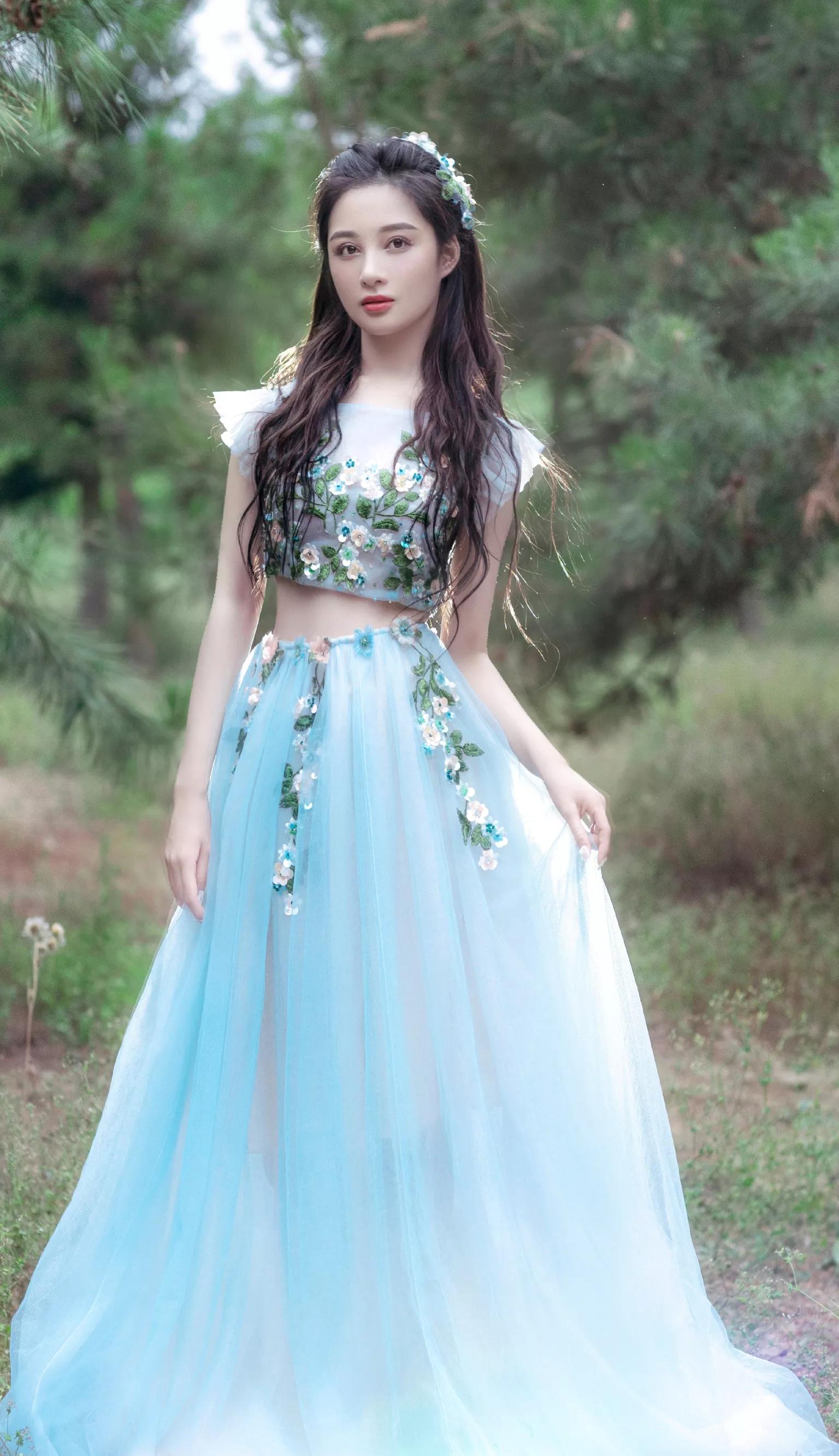 手机大片，女星孙嘉璐、迪丽热巴和刘亦菲