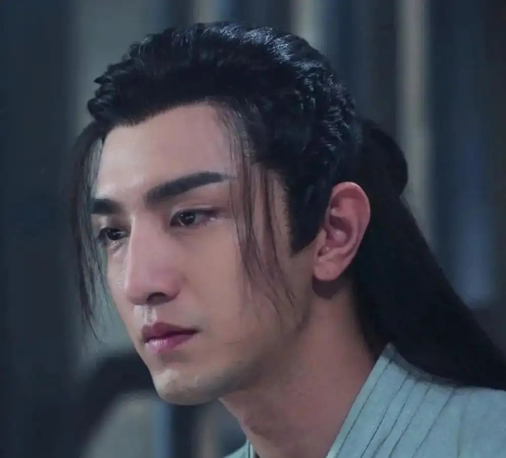 12位“古装奇丑”的男星，别人穿古装是耍帅，他们是“灾难现场”