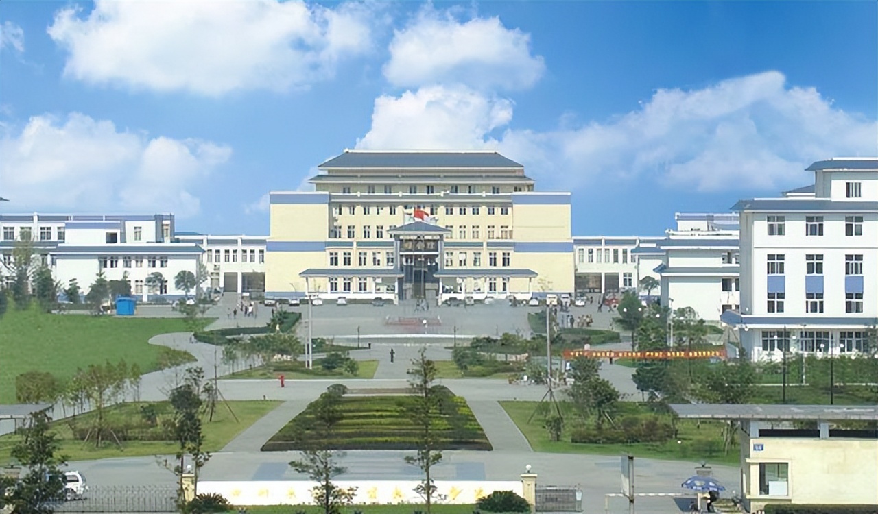 山西政法大学(山西政法大学是几本)-爱妻自媒体