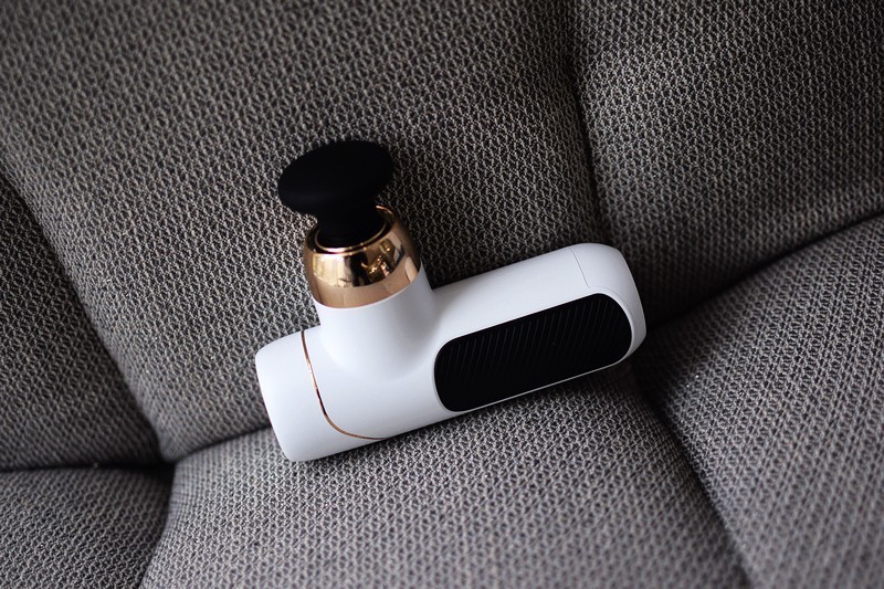 口袋里的按摩师 云康宝智能筋膜枪