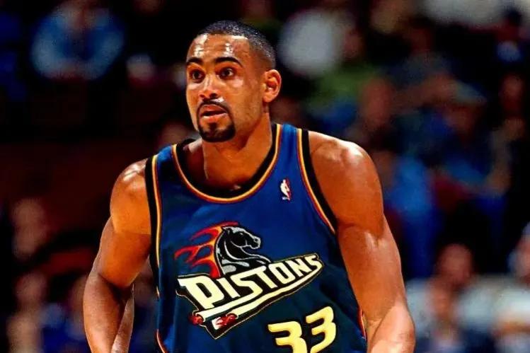 nba历史最佳小前锋（美媒评NBA每支球队队史最伟大的小前锋，谁被高估或者低估了）