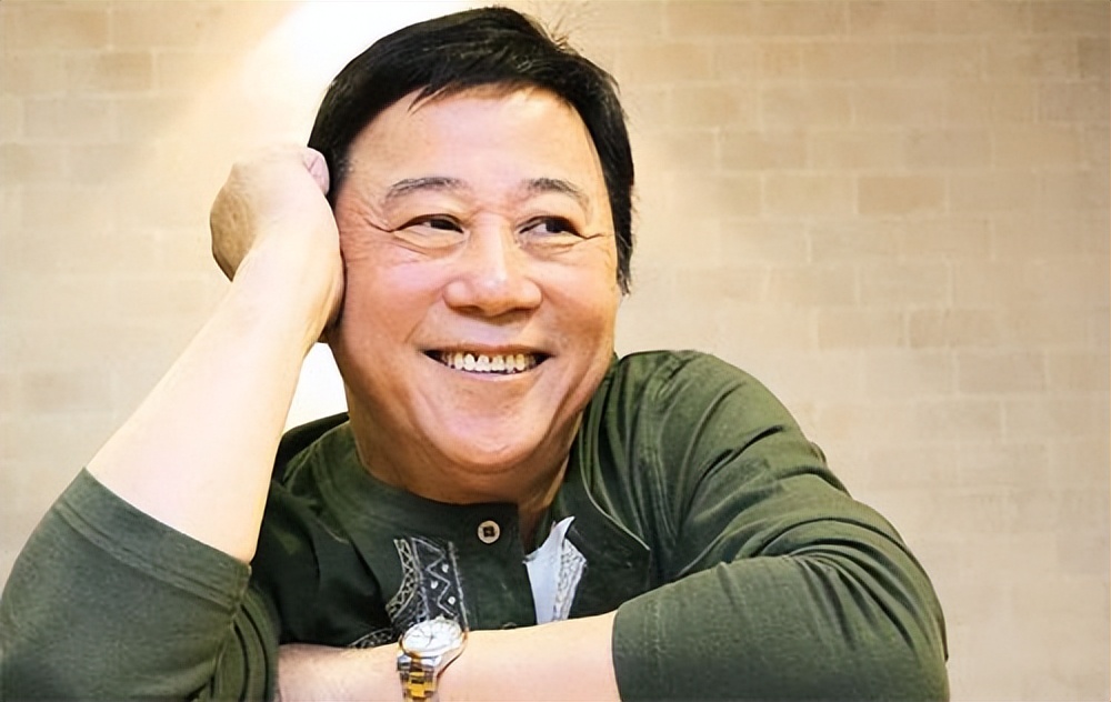 同时有网友也是直言很佩服夏雨选择自然老去,没有用一些其他的方法去