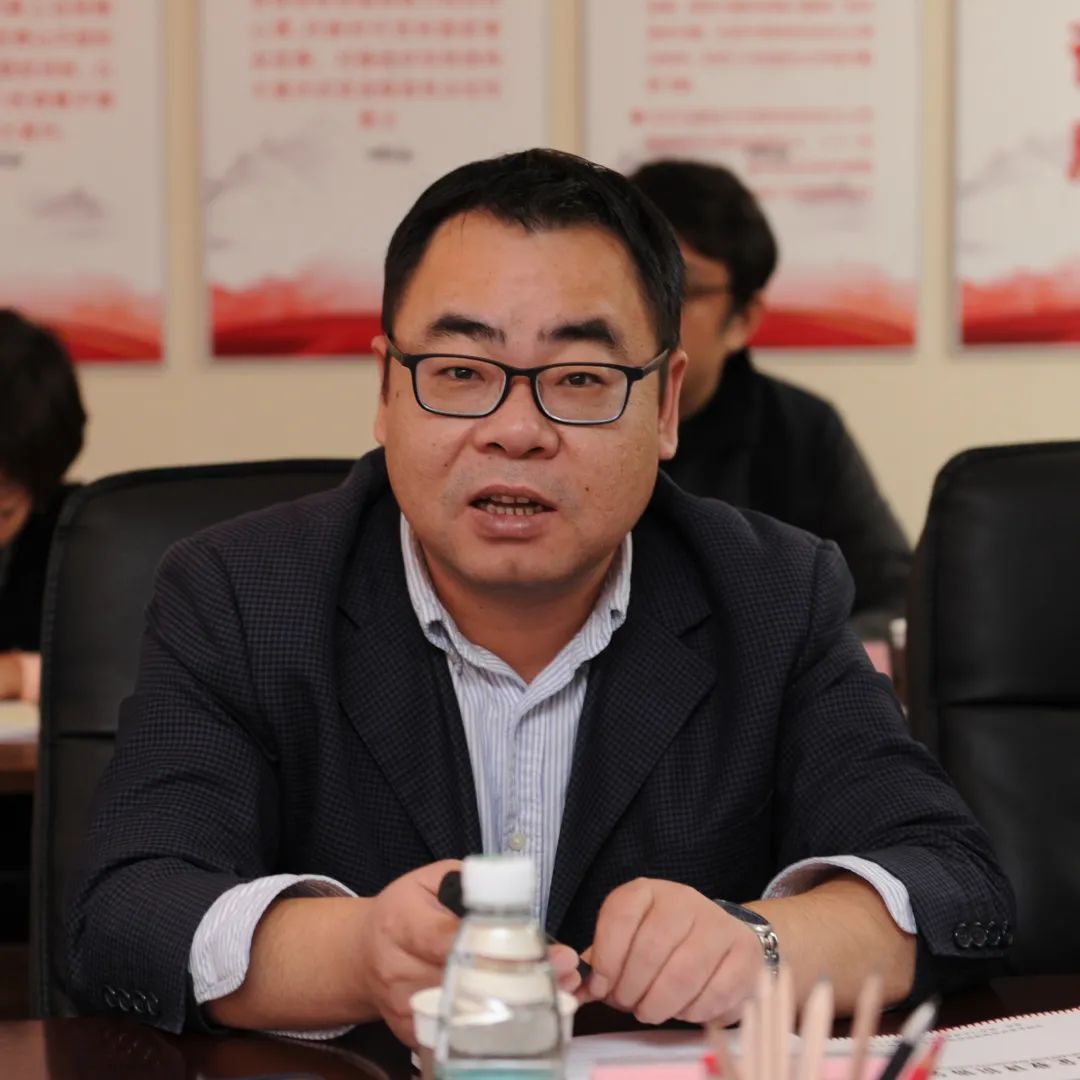 中企评举办“政企座谈会”:抢跑布局智能制造 中企评举办“政企座谈会”:抢跑布局智能制造