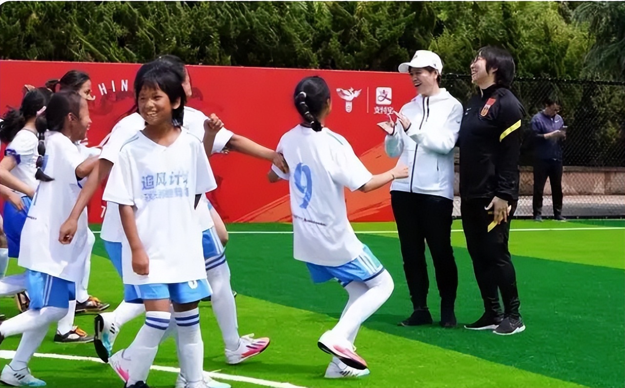 孙雯孙雯足协任前公示（亮相新岗位，孙雯新职务曝光，扎根青训，无心足协一把手竞争）