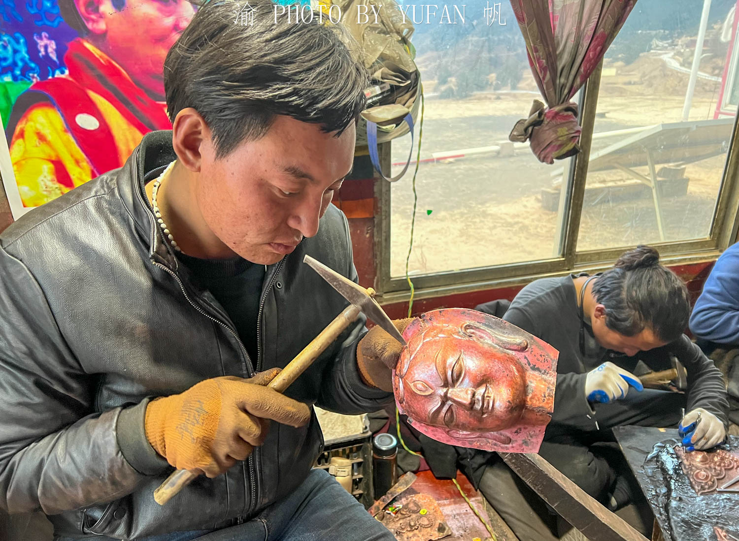 西藏昌都自驾游：游览梅里雪山姊妹山，领略唐卡与铜艺的匠人精神