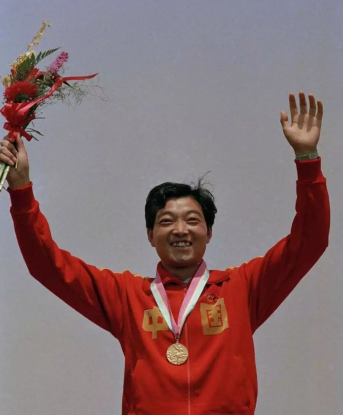 中国有哪些重要的奥运会冠军（1984年奥运会，除了许海峰，还记得哪些为国争光的英雄？）