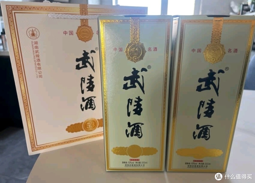 收藏级中国白酒投资购买指南（值得收藏的中端白酒）