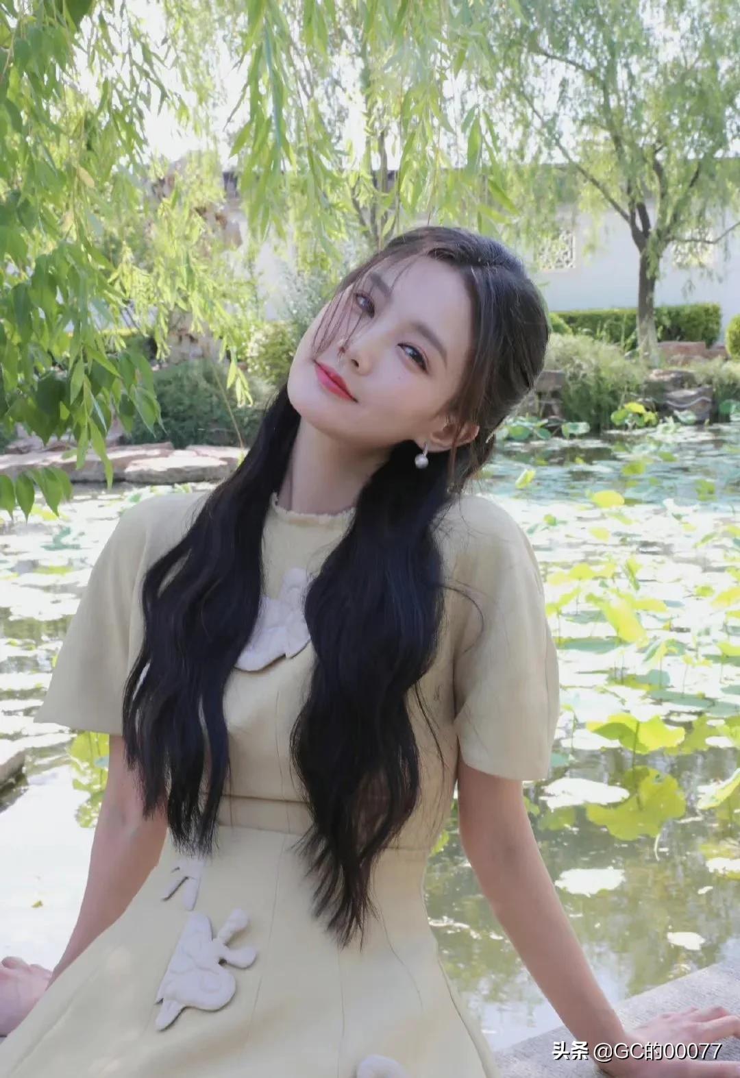 明星图片李一桐