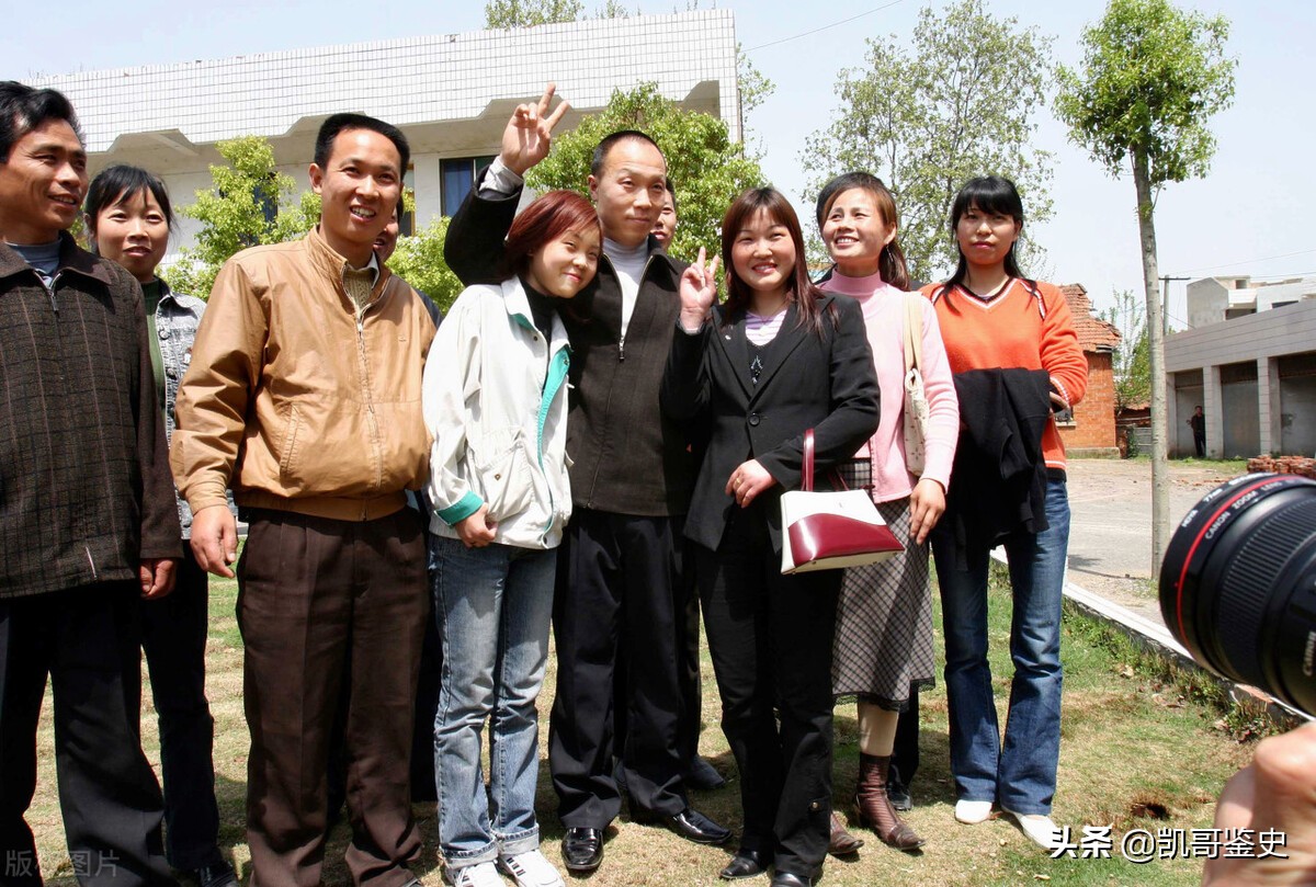 男子因杀妻被判15年，11年后亡妻竟死而复生，已和其他人结婚生子